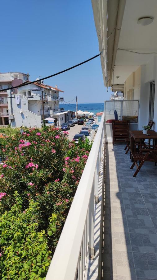 Sea Pleasure Apartment II Peraia  Exterior photo