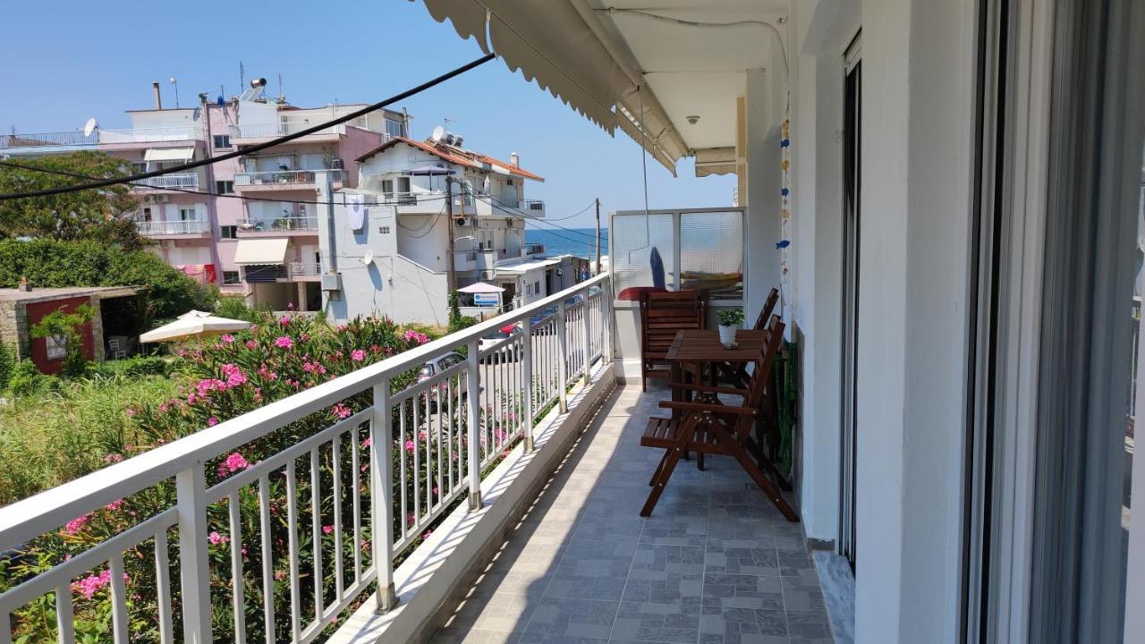 Sea Pleasure Apartment II Peraia  Exterior photo